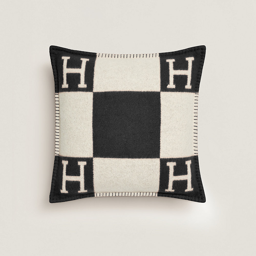 Avalon pillow, small model | Hermès Mainland China